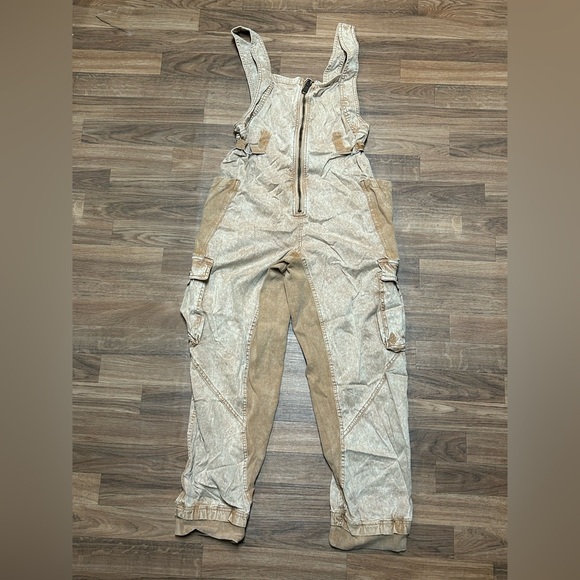 Free People Pants - Free People Movement NEW women’s soft khaki tan cargo overalls
Size s